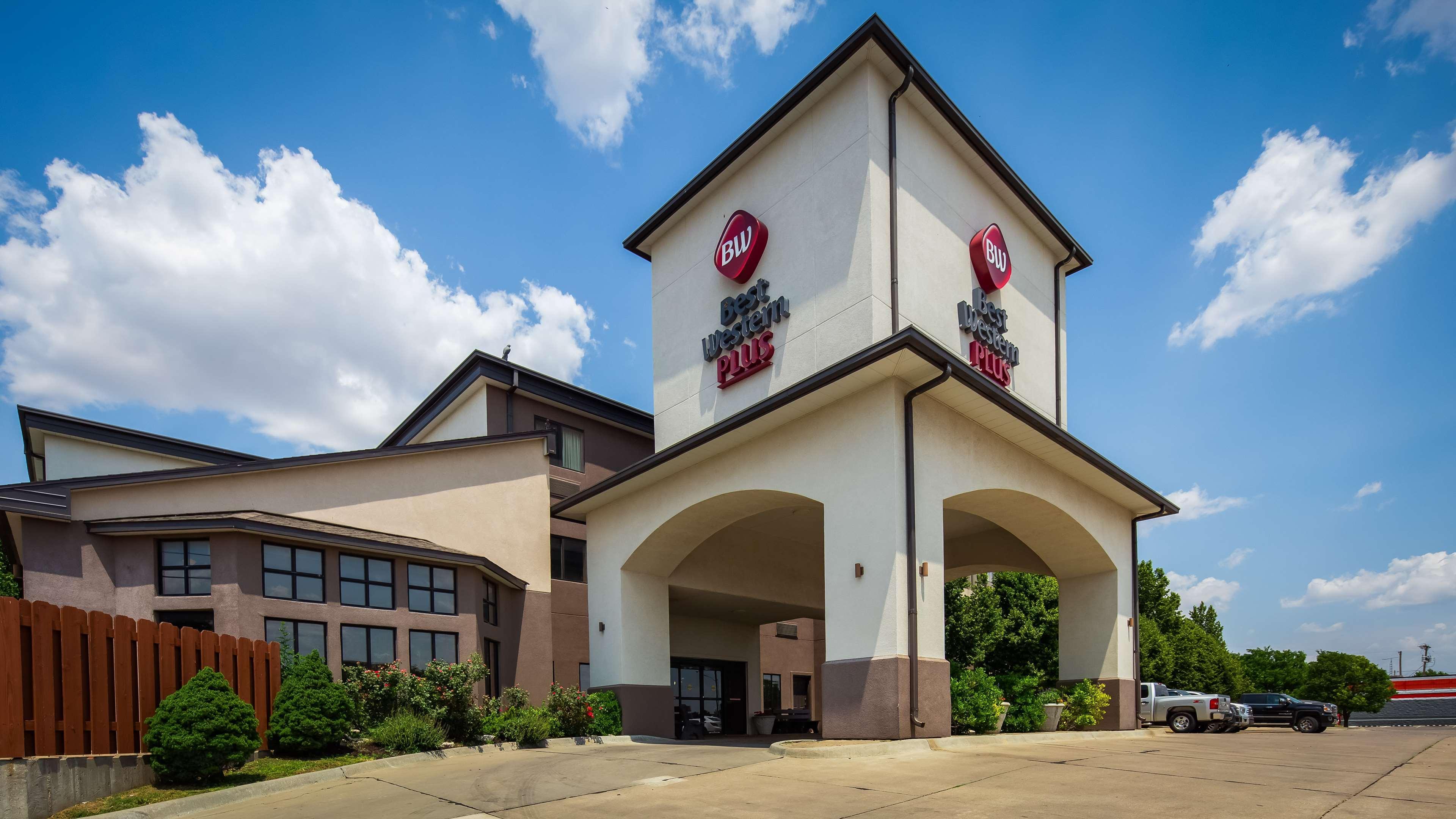 Best Western Plus Country Inn & Suites Dodge City Exterior photo